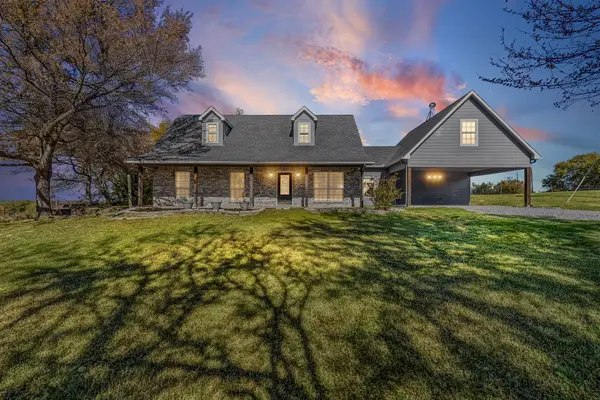 5199 Fm 896, Trenton, TX 75490