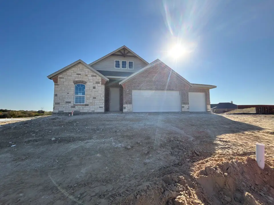 2300 Shamrock Lane, Weatherford, TX 76087 - Image #1