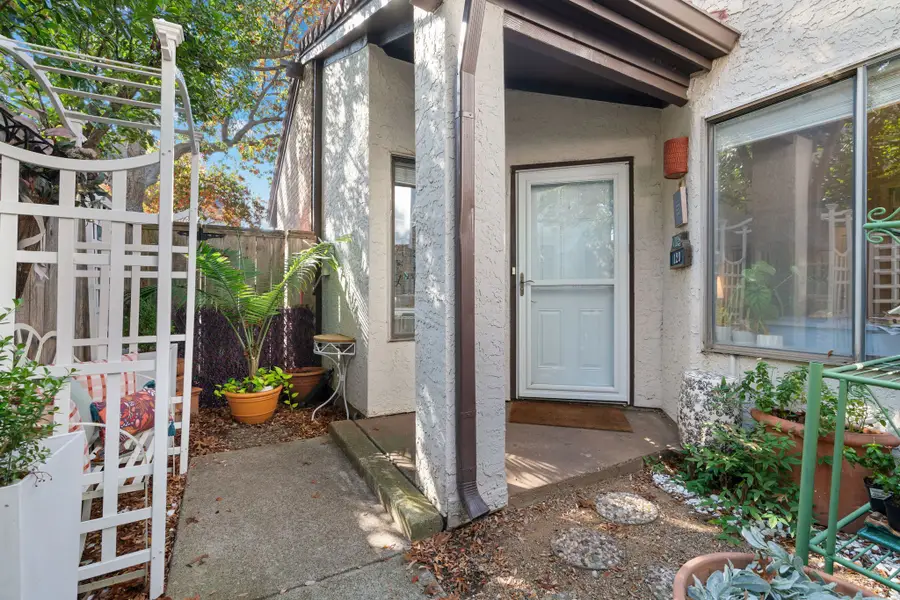 18040 Midway Road #120, Dallas, TX 75287 - Image #3