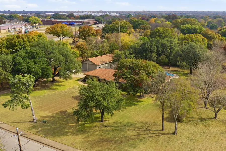 1106 S Greenstone Lane, Duncanville, TX 75137 - Image #2