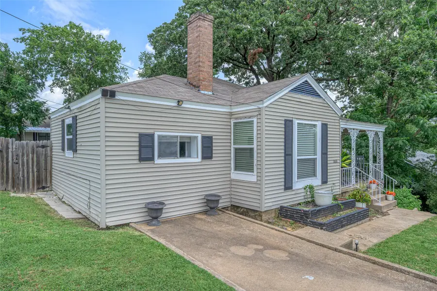 1531 W Main Street, Denison, TX 75020 - Image #2