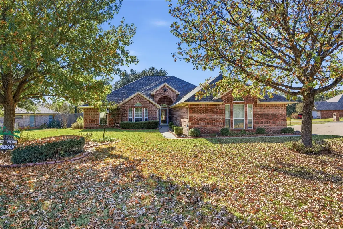 2808 Weylene Paseo, Granbury, TX 76049 - Image #1