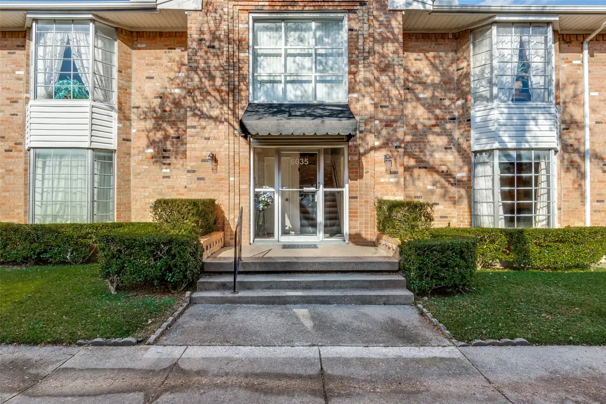 6035 Sandhurst Lane #B, Dallas, TX 75206 - Image #1