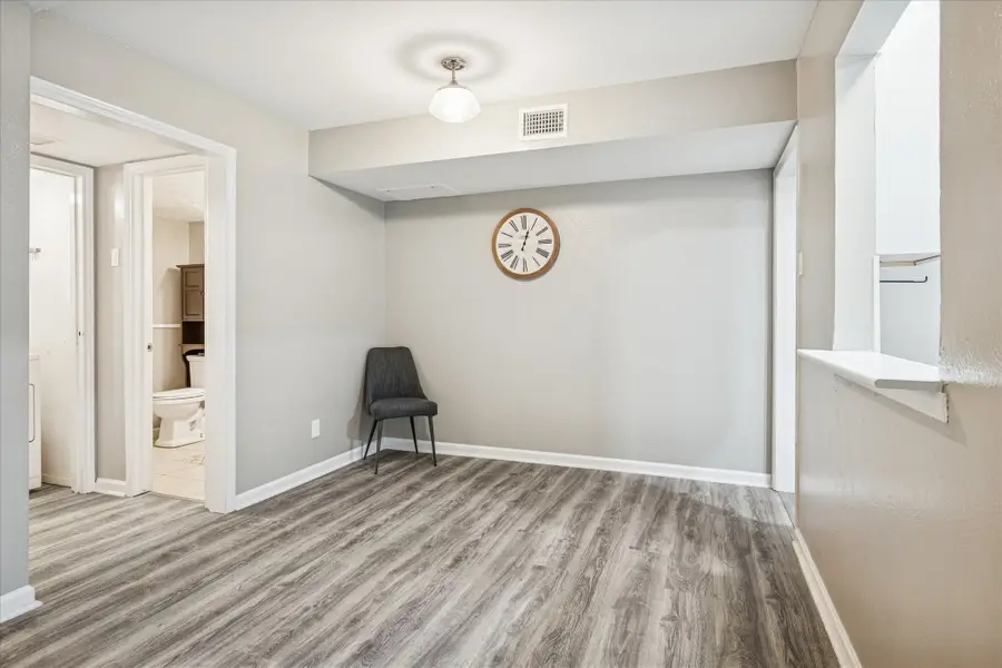 2804 Escada Drive #103V, Farmers Branch, TX 75234 - Image #3