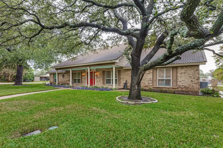 4900 Dory Court, North Richland Hills, TX 76180 - Image #3