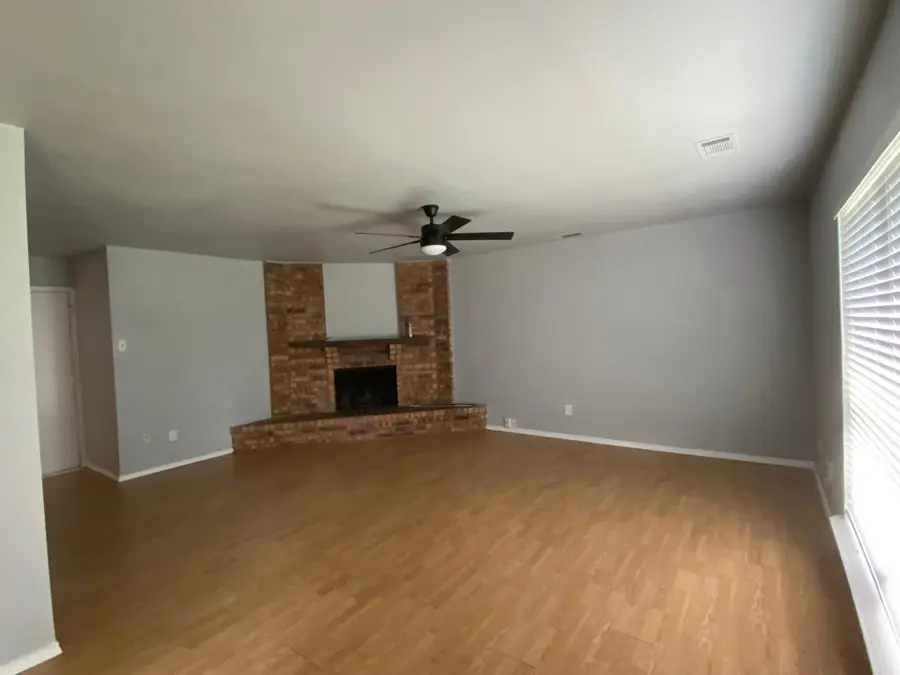 5217 Kisor Drive, The Colony, TX 75056 - Image #3