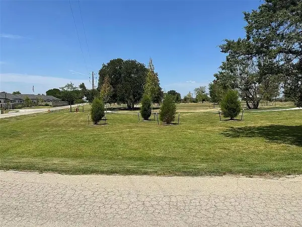 805 Lloyds Road, Little Elm, TX 75068