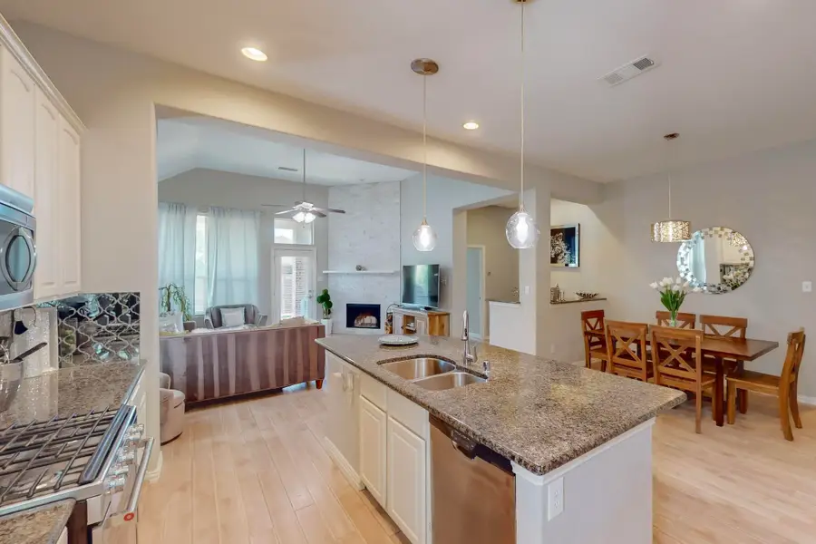 2651 Lake Ridge Drive, Little Elm, TX 75068 - Image #3