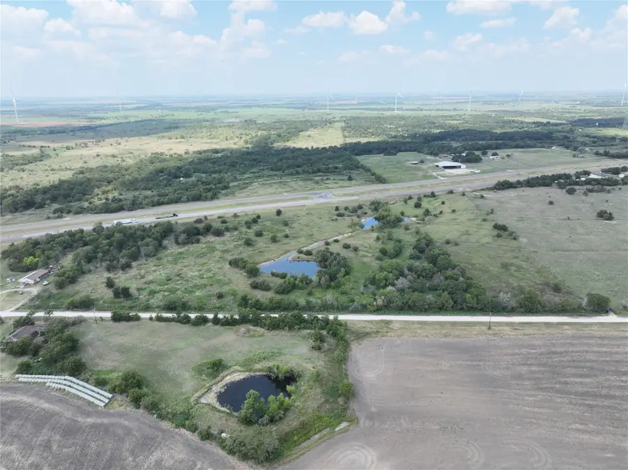 789 County Road 3363, Mount Calm, TX 76673 - Image #2