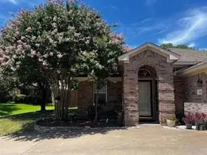 700 Auburndale Drive, Euless, TX 76040 - Image #1