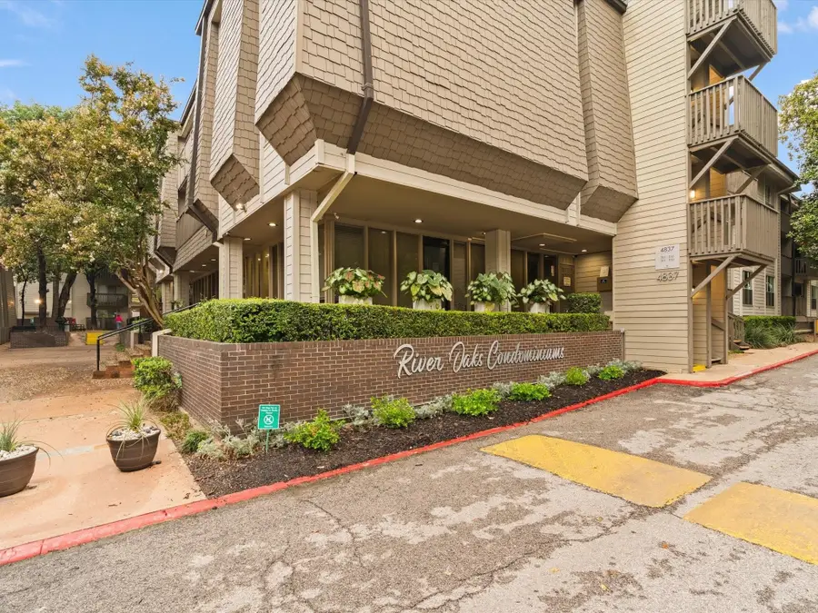 4859 Cedar Springs Road #139, Dallas, TX 75219 - Image #2