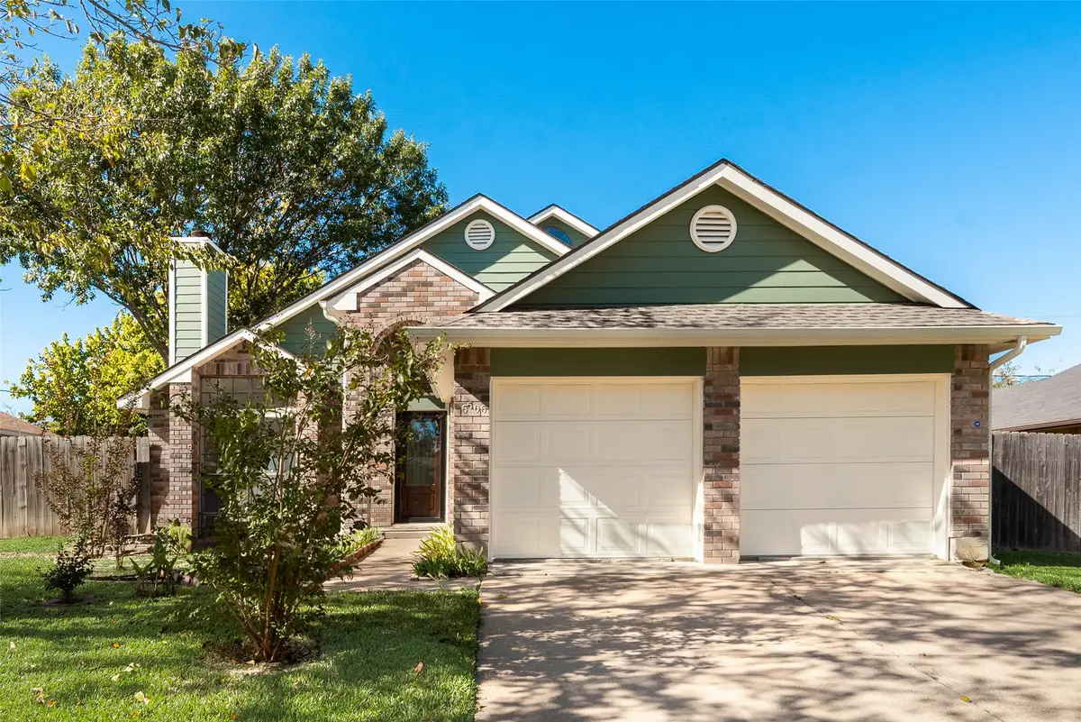 6506 Topaz Drive, Arlington, TX 76001 - Image #1