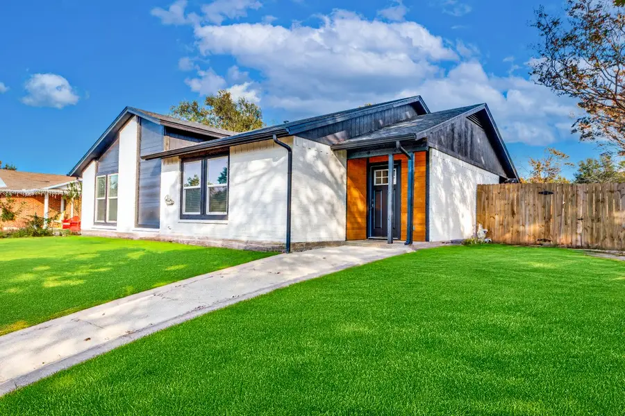 1909 Azalea Street, Denton, TX 76205 - Image #2