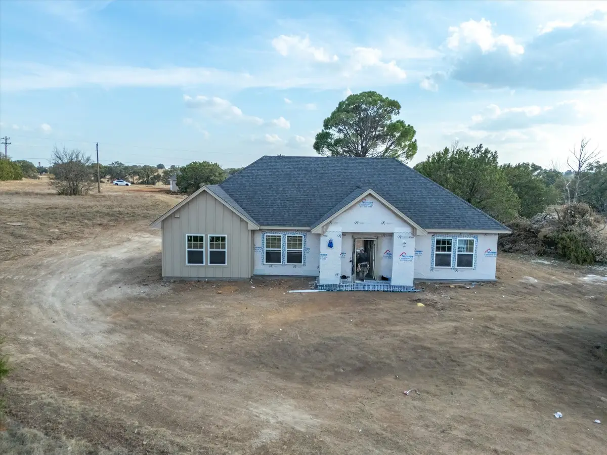 367 Lake Country, Granbury, TX 76049 - Image #1