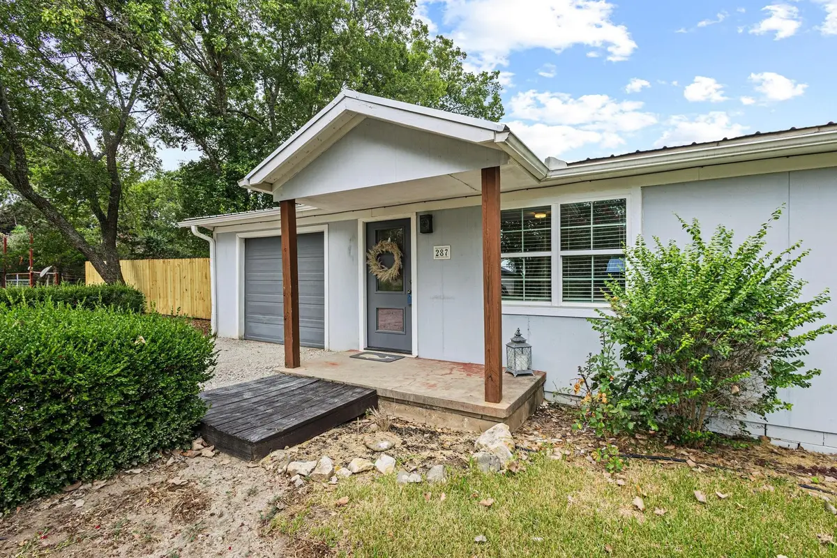 287 Pecan Drive, Pottsboro, TX 75076 - Image #1