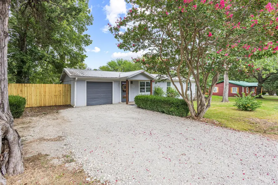 287 Pecan Drive, Pottsboro, TX 75076 - Image #2