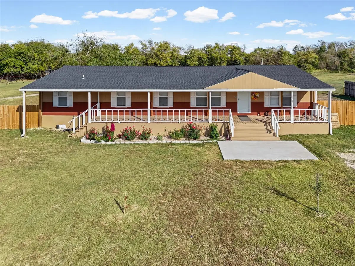 222 Kennedy Lane, Eddy, TX 76524 - Image #1