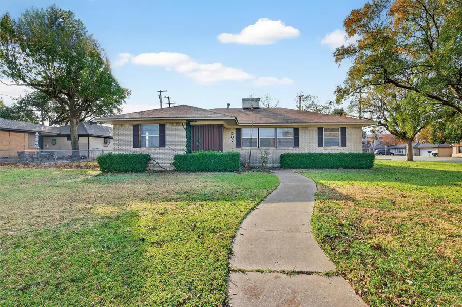 507 N Bryant Street, Sherman, TX 75092 - Image #2