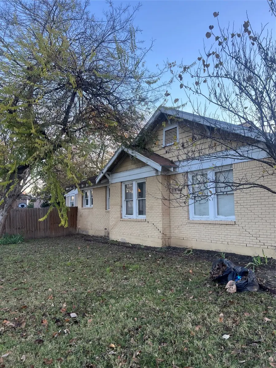 6107 Richmond Avenue, Dallas, TX 75214 - Image #3