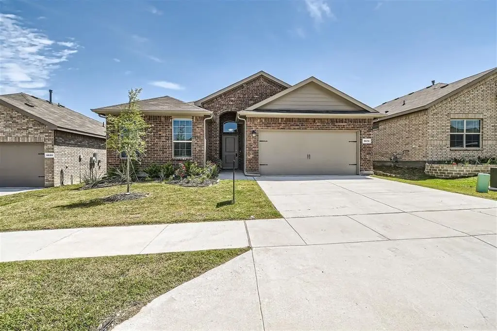 8616 Caldera Lane, Fort Worth, TX 76131 - Image #1