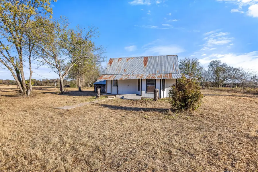 733 Baker Street, Dublin, TX 76446 - Image #2