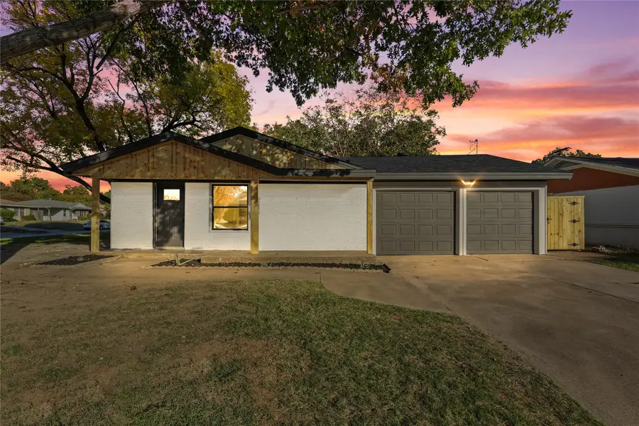 820 Belltower Drive, Irving, TX 75061 - Image #2