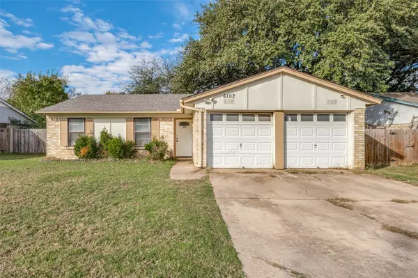 6102 Kelly Elliott Drive, Arlington, TX 76001