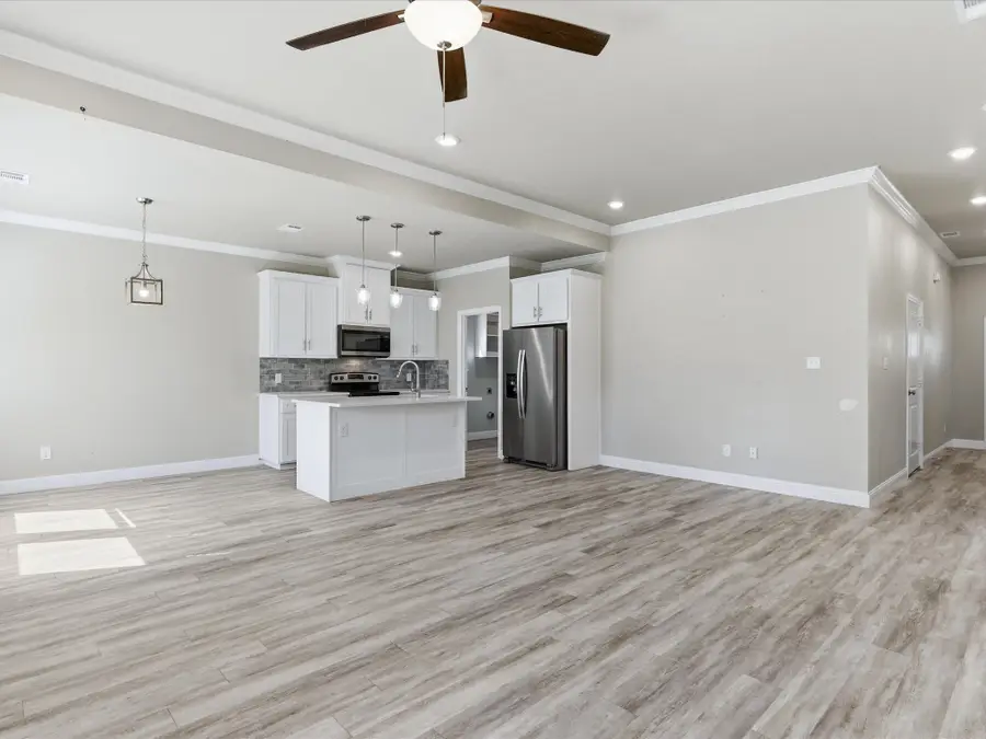 1101 Apache Ridge Road, Granbury, TX 76048 - Image #3