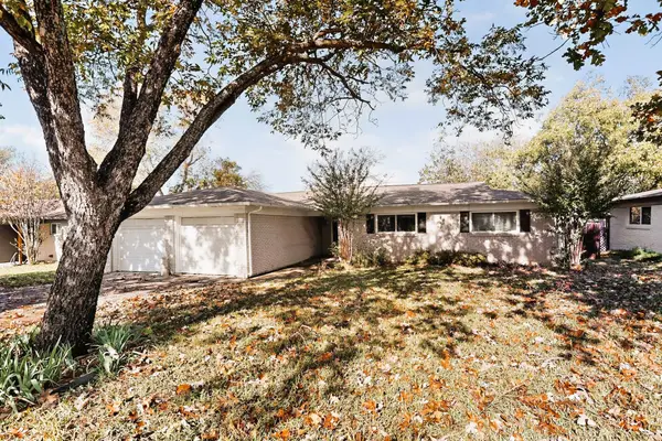 7609 Deaver Drive, North Richland Hills, TX 76180