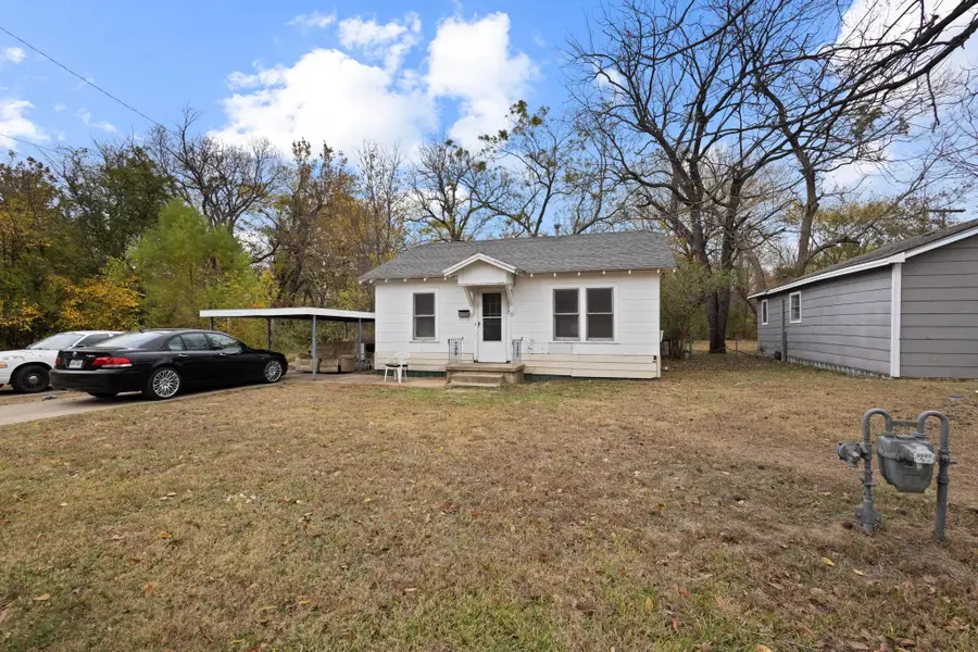 1222 W Cherry Street, Paris, TX 75460 - Image #2