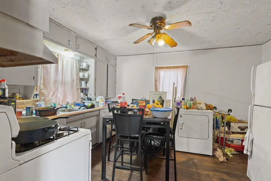 1222 W Cherry Street, Paris, TX 75460 - Image #3