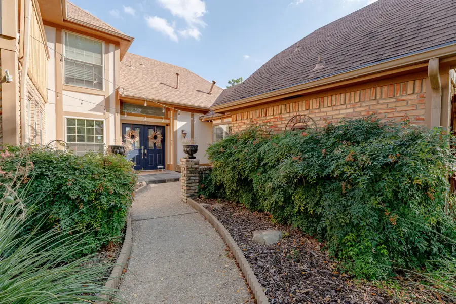 2702 Sherrill Park Drive, Richardson, TX 75082 - Image #3