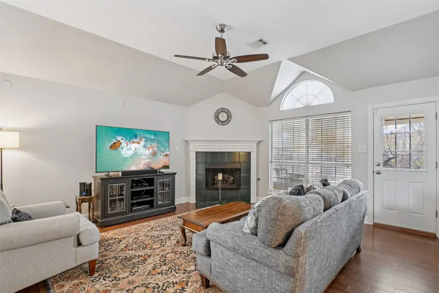 3649 Smoke Tree Trail, Fort Worth, TX 76040 - Image #3