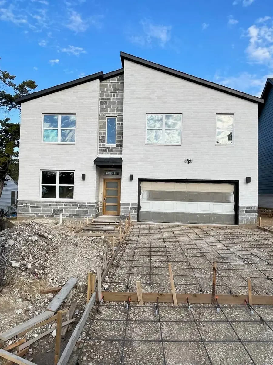 1326 Diceman Avenue, Dallas, TX 75203 - Image #3