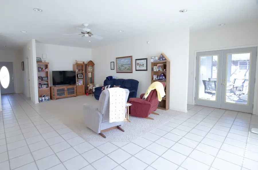 293 Pam Drive, Chico, TX 76431 - Image #3