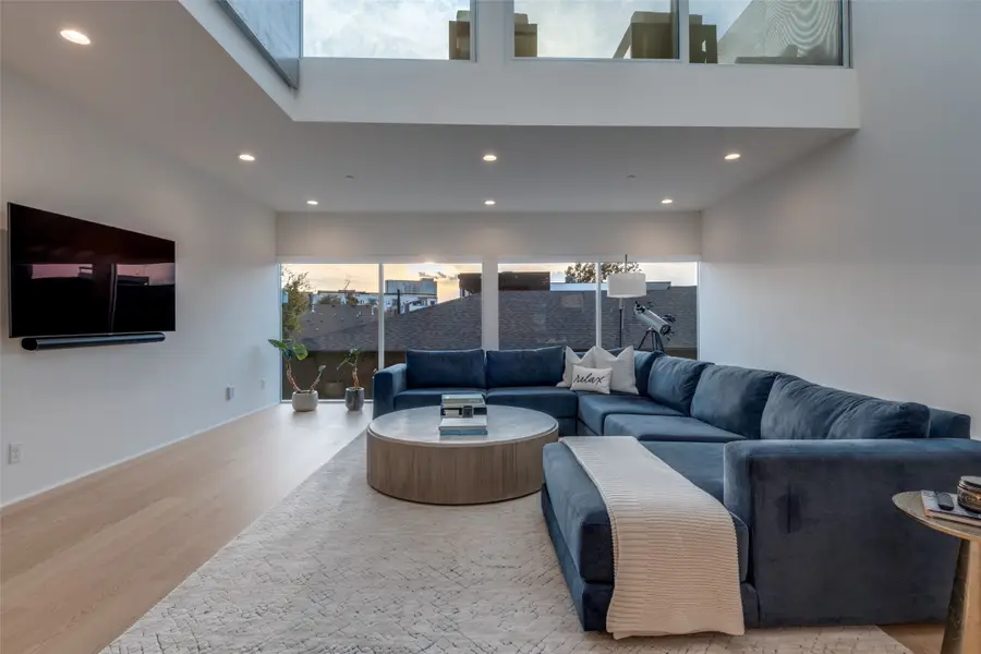 4626 Coles Manor Place #103, Dallas, TX 75204 - Image #3