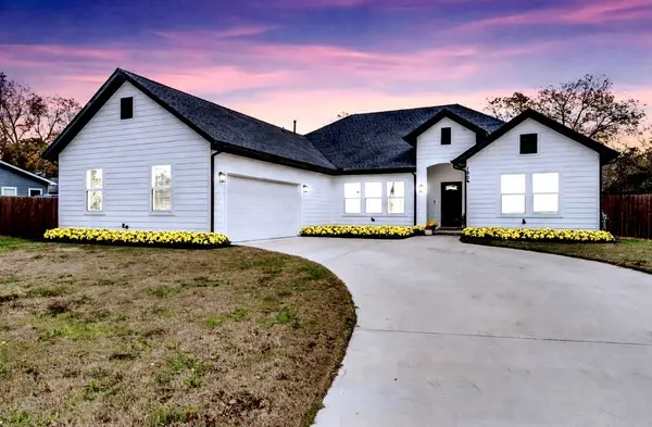 1909 Willowcrest Loop, Denton, TX 76205