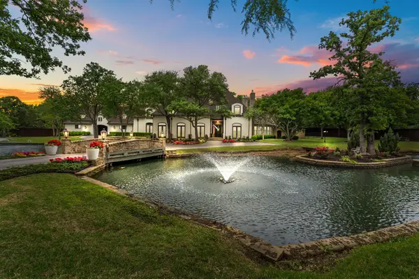 1100 La Paloma Court, Southlake, TX 76092