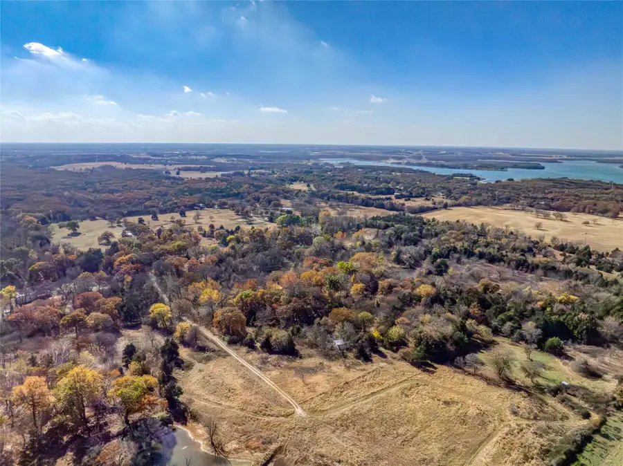 2190 County Road 1215, Savoy, TX 75479 - Image #2