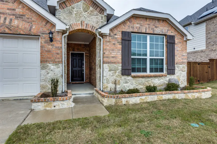 2502 Wallingford Drive, Mansfield, TX 76084 - Image #3