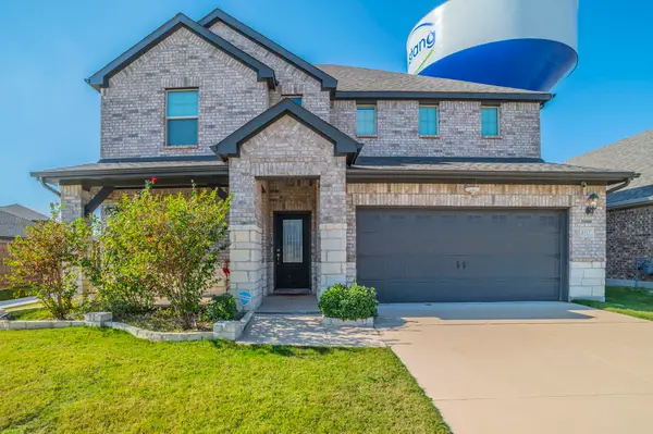 3317 Evening View, Aubrey, TX 76227