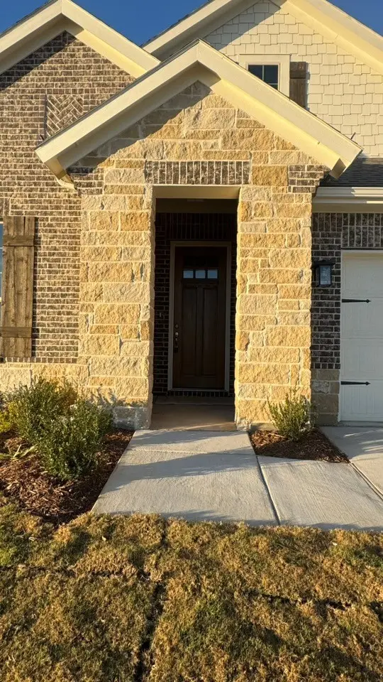 3519 Helena Street, Gainesville, TX 76240 - Image #2