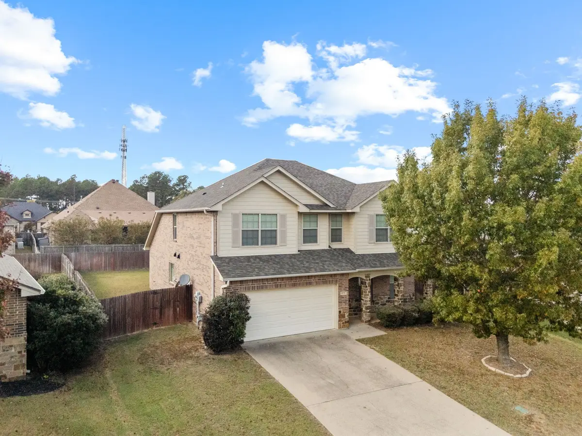 6679 Lacebark Circle, Tyler, TX 75703 - Image #1