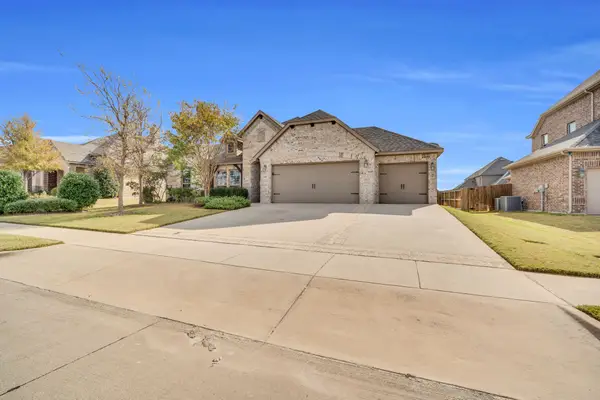 618 Lonesome Dove Drive, Midlothian, TX 76065