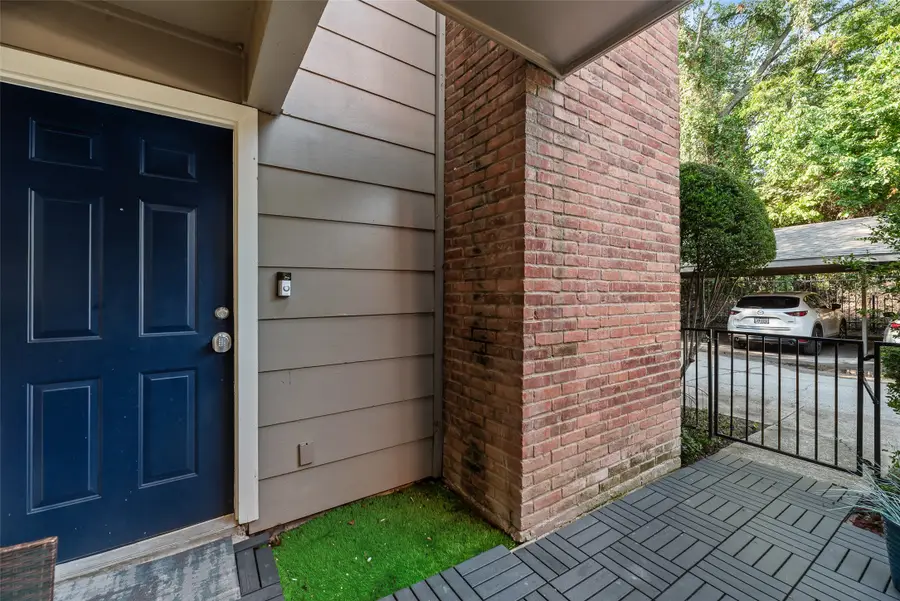 7510 Holly Hill Drive, Dallas, TX 75231 - Image #2