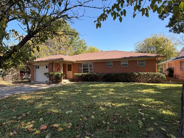 1611 N Alexander Street, Sherman, TX 75092