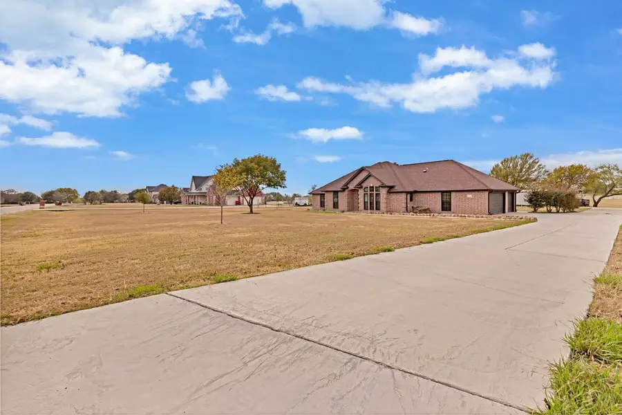 10817 Ridge Country Court, Haslet, TX 76052 - Image #2