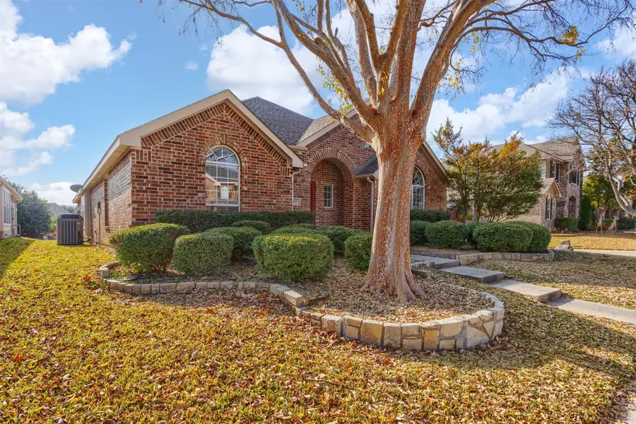 2437 Campfire Lane, Frisco, TX 75033 - Image #2