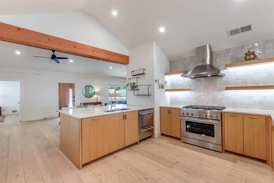 611 W Sycamore Street, Celina, TX 75009 - Image #3