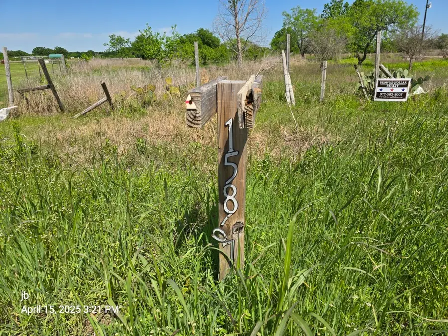 15889 Joshua Lane, Kemp, TX 75143 - Image #2